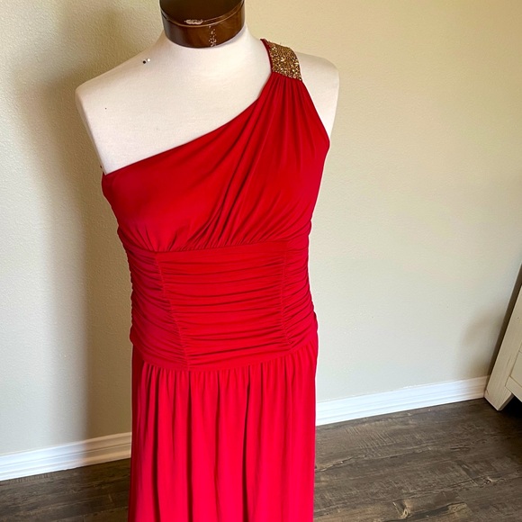 BCBG Paris one shoulder gown size 10 - Picture 2 of 5